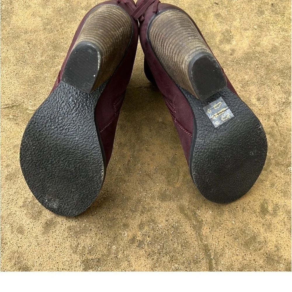 Steve Madden Women's Burgundy Woodmeer Nubuck Leather Fringe Ankle Bootie Size 8